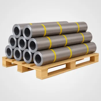 Rolki folii ołowianej 1,5 mm Pb ułożone na palecie